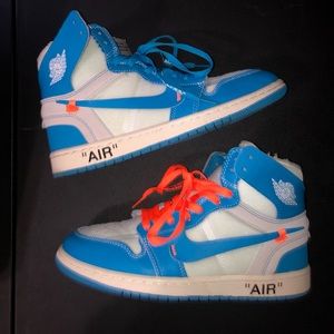 Off-White Jordan 1 UNC